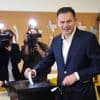 Ergebnis von Medienprognosen : Regierende Mitte-Rechts-Koalition gewinnt Wahl in Portugal