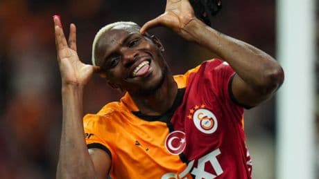 Osimhen'den gece yarısı flaş paylaşım!