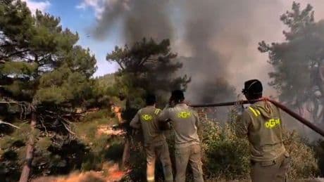 Silifke'deki orman yangını ikinci gününde sürüyor