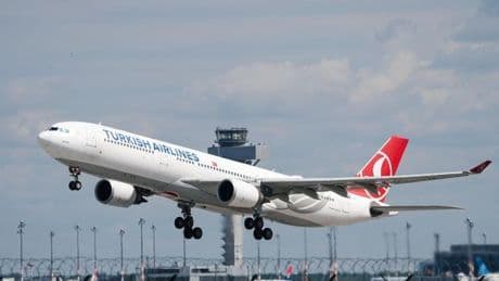 Wie der Flughafen BER von Temu und Shein profitiert