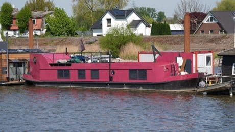 Tragödie auf dem Hausboot: Bestsellerautorin Alexandra Fröhlich tot – Sohn unter Mordverdacht