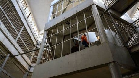 Execution parties and inmates going mad with no oxygen in 'human slaughterhouse' jails