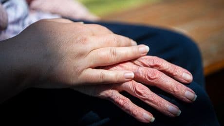 Familienpflegegeld | Pflegegeld als Lohnersatz
