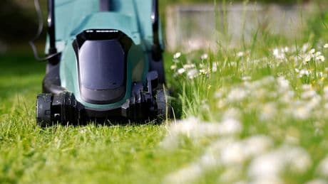 Akku‑Rasenmäher: Vorteile und Technik im Überblick