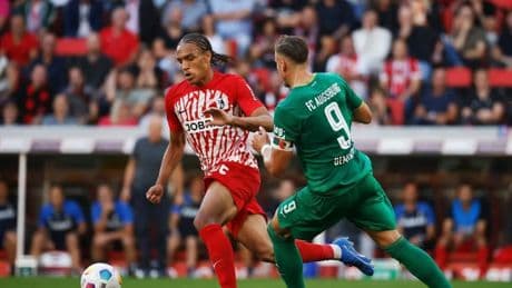 PSV, 23 yaşındaki Fransız sağ beki transfer etti