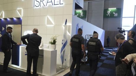 Israel condemns black partition walls around its pavilions at Paris Air Show