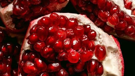 Her gün 1 bardak nar suyu içince ne olur? Kalbe etkisi var