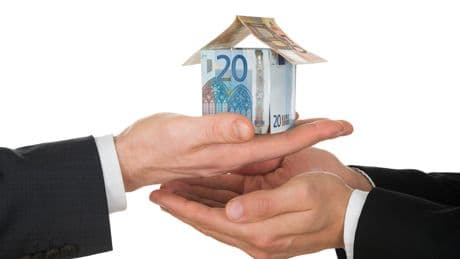 La banca firma su mejor julio en hipotecas desde 2007