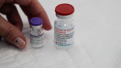 États-Unis : les poursuites contre un médecin antivax abandonnées en pleine audience