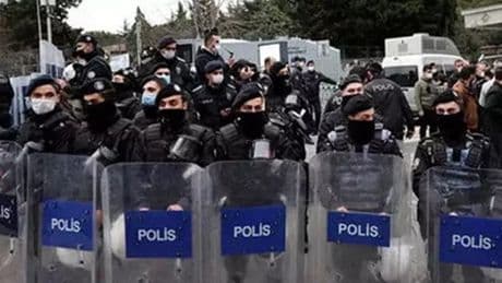 İstanbul'un 6 ilçesinde toplantı ve gösteri yürüyüş yasağı