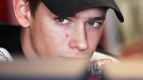 Stoner se negó a reconocer en moto o en coche un histórico circuito de MotoGP y lo hizo con la PlaStation: en el primer entrenamiento consiguió el tercer mejor tiempo