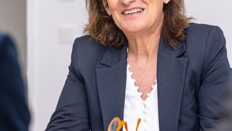 Teresa Ribera: la UE "no se va a arrugar" ante el "chantaje" arancelario de Trump