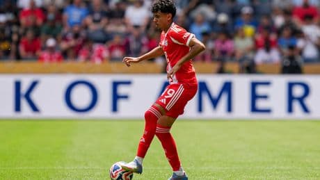 Everton make progress in bid for Bayern Munich defender as David Moyes continues squad revamp