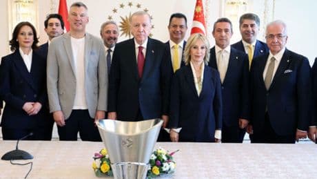 Cumhurbaşkanı Erdoğan F.Bahçe'yi kabul etti