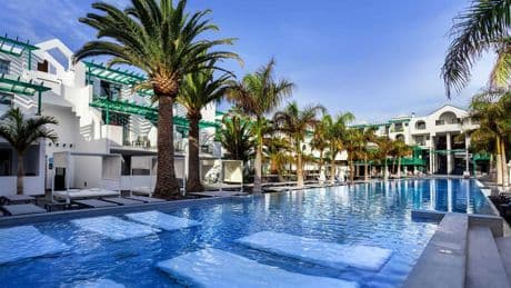 Los fondos aceleran la venta de hoteles al calor del 'boom' turístico