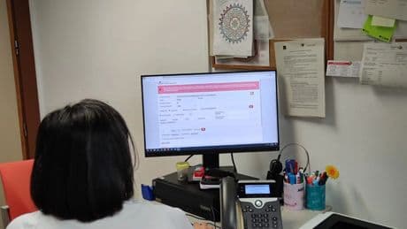 La IA, la gran asignatura pendiente de la Atención Primaria: el 74% de los profesionales no tiene formación digital