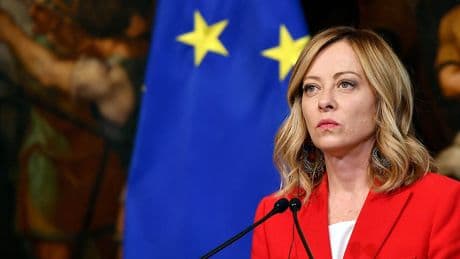 Droits de douane : en visite aux Etats-Unis, Giorgia Meloni marche sur un fil