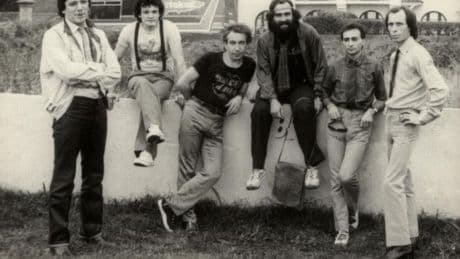 Fallece en Gijón Félix Sánchez Casero, "el jefe" de la mítica banda de rock 'Los Stukas'