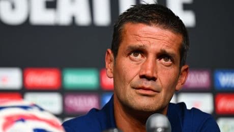 <p>Chivu, frase shock per svegliare l'Inter dall'incubo Psg: &quot;Dovete mangiarla, masticarla e guardarvi&quot;</p>