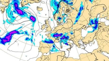 Meteo, temperature in calo e nuovi temporali: ecco dove e quando. Le previsioni per il fine settimana