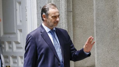 Ábalos, tras ingresar Cerdán en la cárcel: &quot;Hay que ser burro para pensar que no vas a ir a prisión si para la UCO eres el jefe&quot;