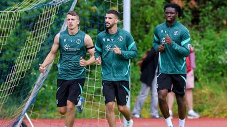 Hoffnungs-Training! - Titz hat fünf 96-Stars zurück
