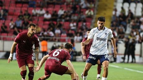 Fenerbahçe taraftarlarından "Ali Koç istifa" sesleri!