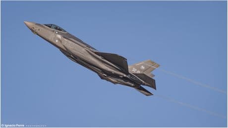 El hielo en el tren de aterrizaje provocó el accidente de un F-35 en enero en Alaska