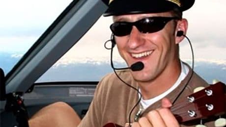 Pilot admits trying to turn off plane during flight 'while high on mushrooms'