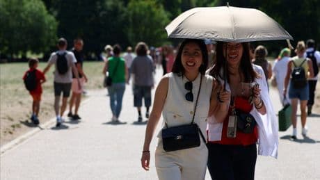 No, a 600-mile rainstorm is not hitting the UK. Here’s what will really happen