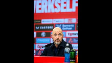 Bei seiner Vorstellung - Bayer-Trainer schwärmt von Wirtz
