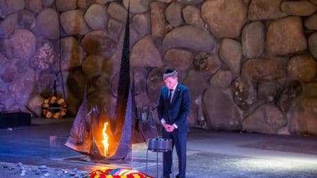 Deutschland und Israel: Außenminister Johann Wadephul besucht Gedenkstätte Yad Vashem