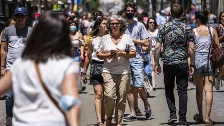 El 67% de los madrileños cambiaría de comunidad y un 41% de los jóvenes se iría al extranjero