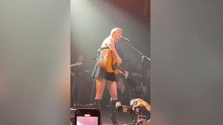 Taylor Swift shocks fans with surprise performance at Travis Kelce concert