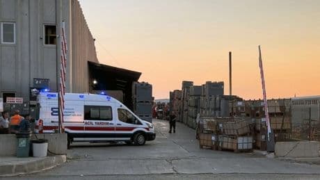 Eskişehir'de fabrikadaki makineye sıkışan işçi hayatını kaybetti