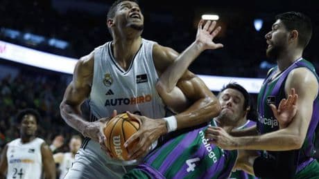 Un Real Madrid épico sobrevive al aluvión récord de triples (23) del Unicaja
