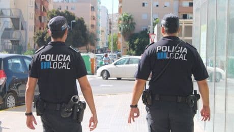 Un hombre, grave al dispararse a sí mismo tras discutir con su pareja en Ibiza