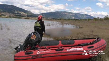 Muere ahogado un deportista en el embalse de Yesa: estaba muy cansado y no pudo llegar a la orilla por su propio pie