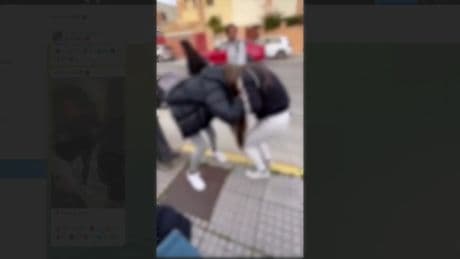 Detenido por difundir vídeos de agresiones entre menores por una app de mensajería en un grupo