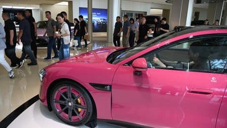 Technologie, prix, «lecture des tendances»... Pourquoi la voiture chinoise séduit tant ?