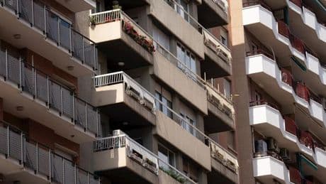 El mercado inmobiliario acelera en junio: las compraventas de viviendas se disparan casi un 18%