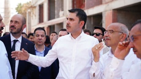 Murat Kurum'dan tehdit gibi uyarı: "Çalışmazsanız ben de gereğini yaparım"