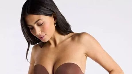 Strapless bra that ‘doesn’t slip or fall’ and has ‘good hold for a fuller bust’ is now 20% off