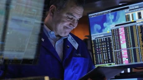 Apple, Amazon, Nvidia, Tesla... Los Siete Magníficos resisten, pero ya no mandan: ¿quién lidera el S&amp;P 500?