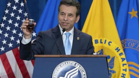 FDA chief warns about 'gas station heroin'