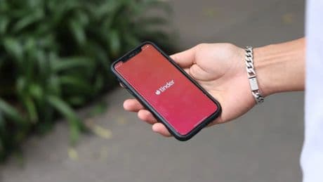 El polémico filtro de Tinder: cuando la altura importa más que el amor