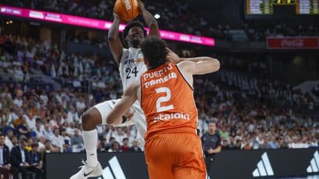 Andrés Feliz es el líder: una exhibición defensiva del Real Madrid anula al Valencia en el primer 'round'