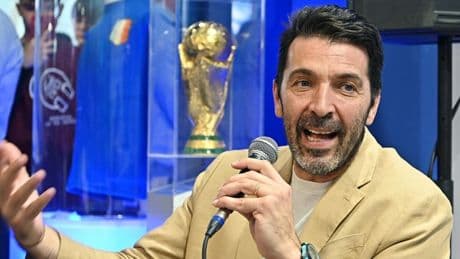 Buffon e il bidone dell'immondizia al posto del cuore: &quot;Mi vergogno, ma...&quot;