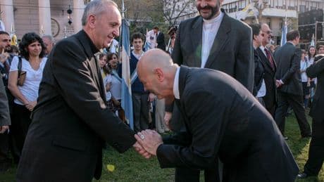 Cuando Francisco era Bergoglio: un arzobispo incómodo en Buenos Aires