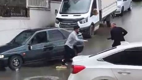 Kahramanmaraş'ta bir şahıs pompalı tüfekle dehşet saçtı